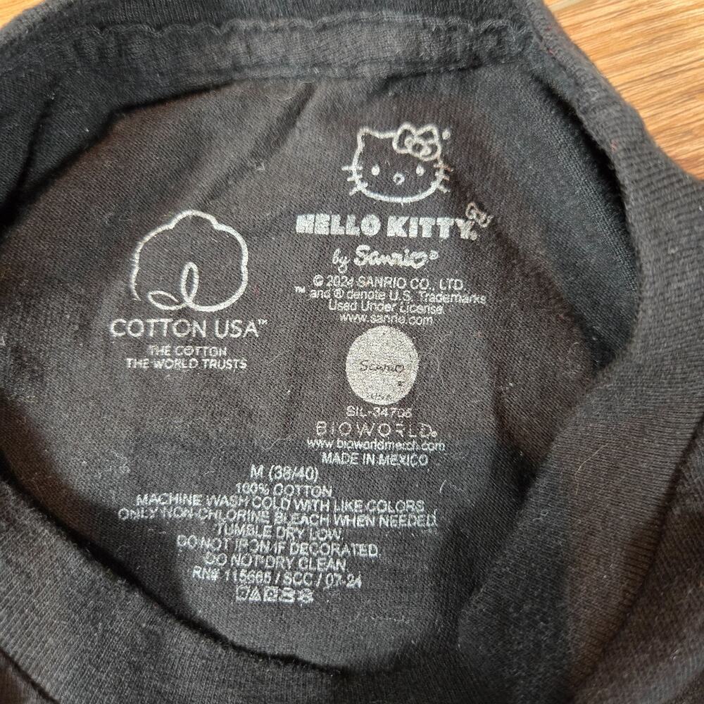 Hello Kitty Youth M 38/40 Tokyo Speed 01 Japan Racing Graphic T Shirt - Picture 3 of 6